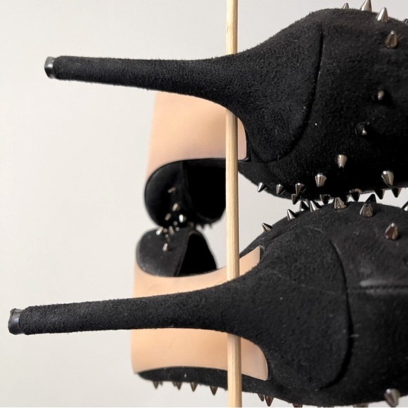 STEVE MADDEN Black Suede Studded Stiletto Pumps Size 7 - Picture 8 of 12
